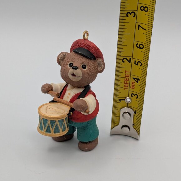 Hallmark Keepsake Fanfare Bear 1991, Tender Touches Collection, Vintage Ornament - Picture 10 of 11